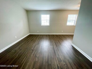 712 Mount Tabor Rd unit 5, New Albany, IN 47150 - photo 3