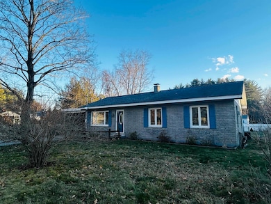 18 Stanton Ct, Keene, NH 03431 - photo 2