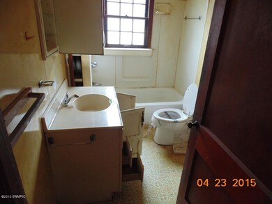 14637 Louhi St, Kaleva, MI 49645 - photo 5