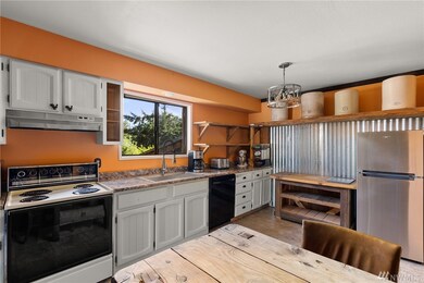 153 Laussier Rd, Toledo, WA 98591 - photo 6