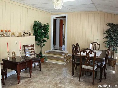 Bonus room.