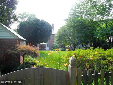 5710 Kenmore Rd, Baltimore, MD 21210 - photo 2