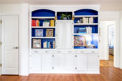 den built-ins