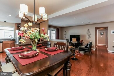 4111 S Four Mile Run Dr unit 201, Arlington, VA 22204 - photo 2