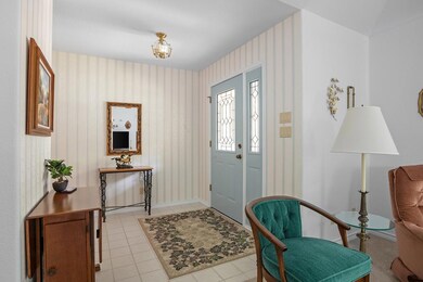 110 Tanglewood Dr, Fredericksburg, TX 78624 - photo 6