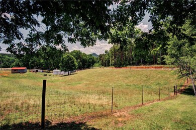 135 Keys Rd, Tamassee, SC 29686 - photo 5