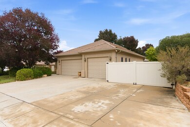 731 E Castle Stone Dr, Washington, UT 84780 - photo 2