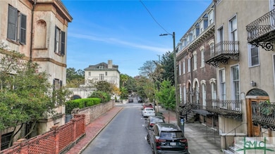 107 W Perry St unit C, Savannah, GA 31401 - photo 4