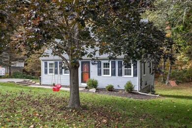 8 Durell Dr, Newmarket, NH 03857 - photo 3