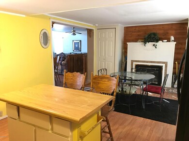 Eat in Kitchen
