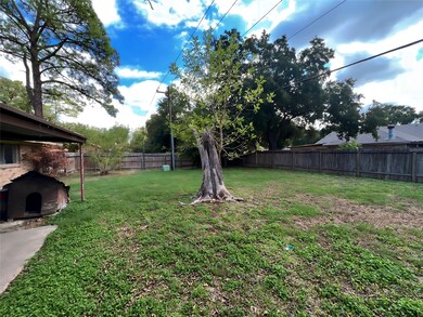 7403 Shady Arbor Ln, Houston, TX 77040 - photo 7