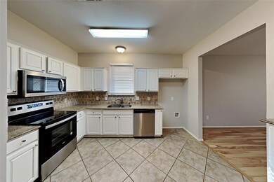 2405 Westheimer Rd, Denton, TX 76210 - photo 6