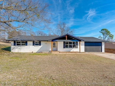 1100 S Broadway Ave, Ada, OK 74820 - photo 2