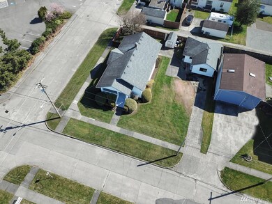 1455 Marion St, Enumclaw, WA 98022 - photo 2