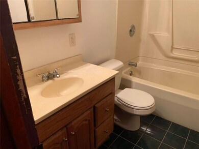 3215 S Southwest Dr, Muncie, IN 47302 - photo 7