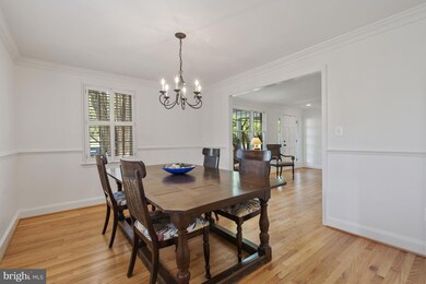 302 Walnut St, Falls Church, VA 22046 - photo 5