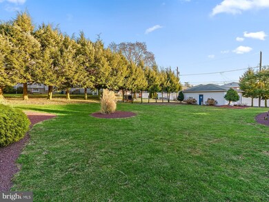 229 N Wyomissing Ave, Reading, PA 19607 - photo 5