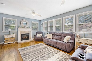 20 Joseph St, Saugus, MA 01906 - photo 3