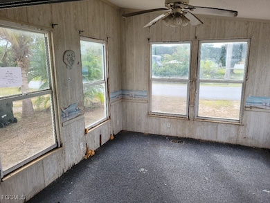 12040 Live Oak Dr, Fort Myers, FL 33908 - photo 3