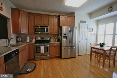 11821 Hunters Run Dr, Cockeysville, MD 21030 - photo 3
