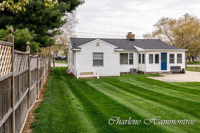 2319 Plainfield Ave-27