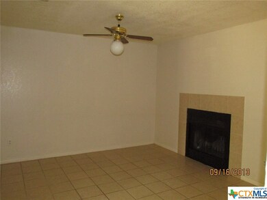 111 Jason Dr unit A-B, Copperas Cove, TX 76522 - photo 2