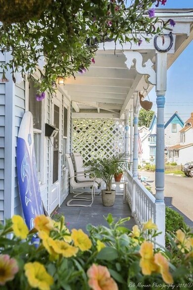 107 Bay View Ave, Salem, MA 01970 - photo 3