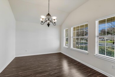 710 Ranier Ln, Round Rock, TX 78665 - photo 4