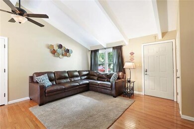 10517 W 73rd St, Shawnee, KS 66203 - photo 4