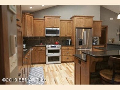 148 Cobblestone Ln, Winona, MN 55987 - photo 6