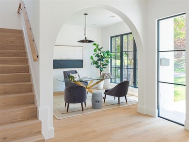 3820 Frontier Ln, Dallas, TX 75214 - photo 3