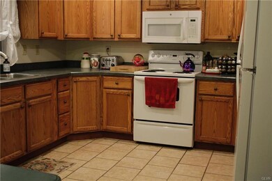 6035 Kings Hwy S, Zionsville, PA 18092 - photo 5