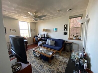 59 Hull St unit 7, Boston, MA 02113 - photo 4