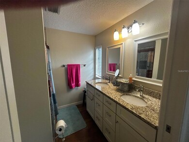 5742 Camelot Dr N, Sarasota, FL 34233 - photo 6