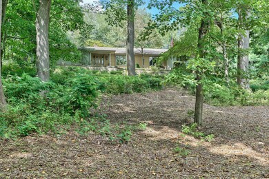 7 Clark Way Holmdel NJ 07733-large-002-4