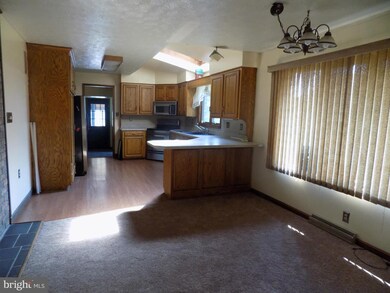 3788 W Weaver Rd, Greencastle, PA 17225 - photo 7