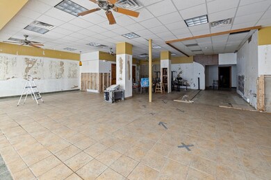 12-14 E Main St, Orange, MA 01364 - photo 3