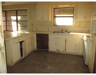 111 Hilton Ct, Pineville, LA 71360 - photo 3