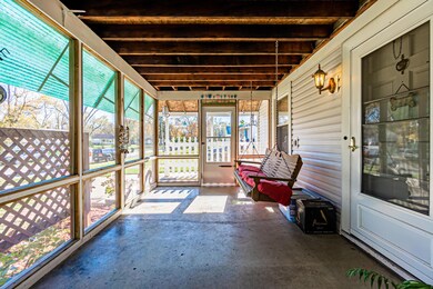 Screened Porch