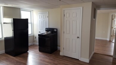269 W 6th St unit 269, Lowell, MA 01850 - photo 3