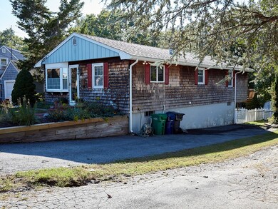 65 Anderson Ave, Warwick, RI 02888 - photo 3