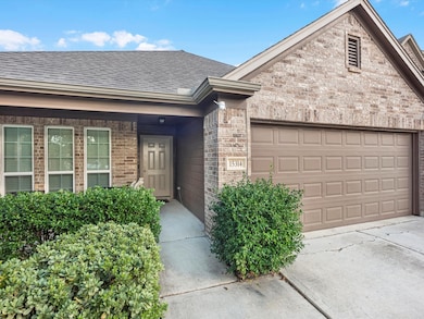 15314 Loys Coves Ct, Humble, TX 77396 - photo 2