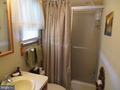 413 Snowbird Ct, Berlin, MD 21811 - photo 2