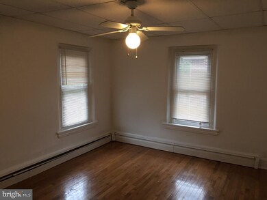 233 E Main St unit 2, Lansdale, PA 19446 - photo 2