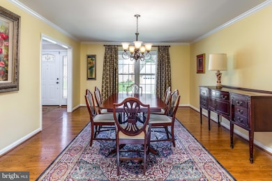 2009 Wolftrap Oaks Ct, Vienna, VA 22182 - photo 4