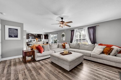 1217 Morstead Dr, Clarksville, TN 37042 - photo 5