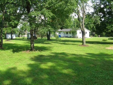 928 W Sunny Ln, Janesville, WI 53546 - photo 6