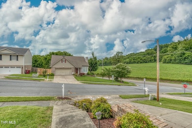 103 Daniels Way-4