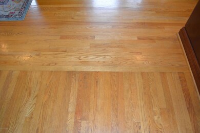 8223 Delido Rd, Louisville, KY 40219 - photo 7