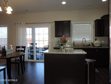 1002 Spot Cir, New Bern, NC 28562 - photo 5